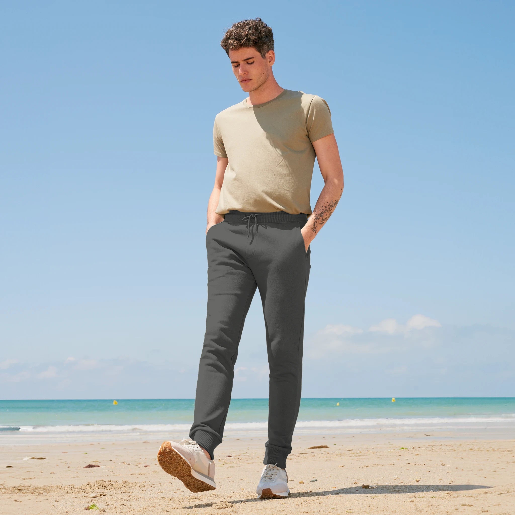 37ef7777-196e-4f4e-8628-9e0004695b83